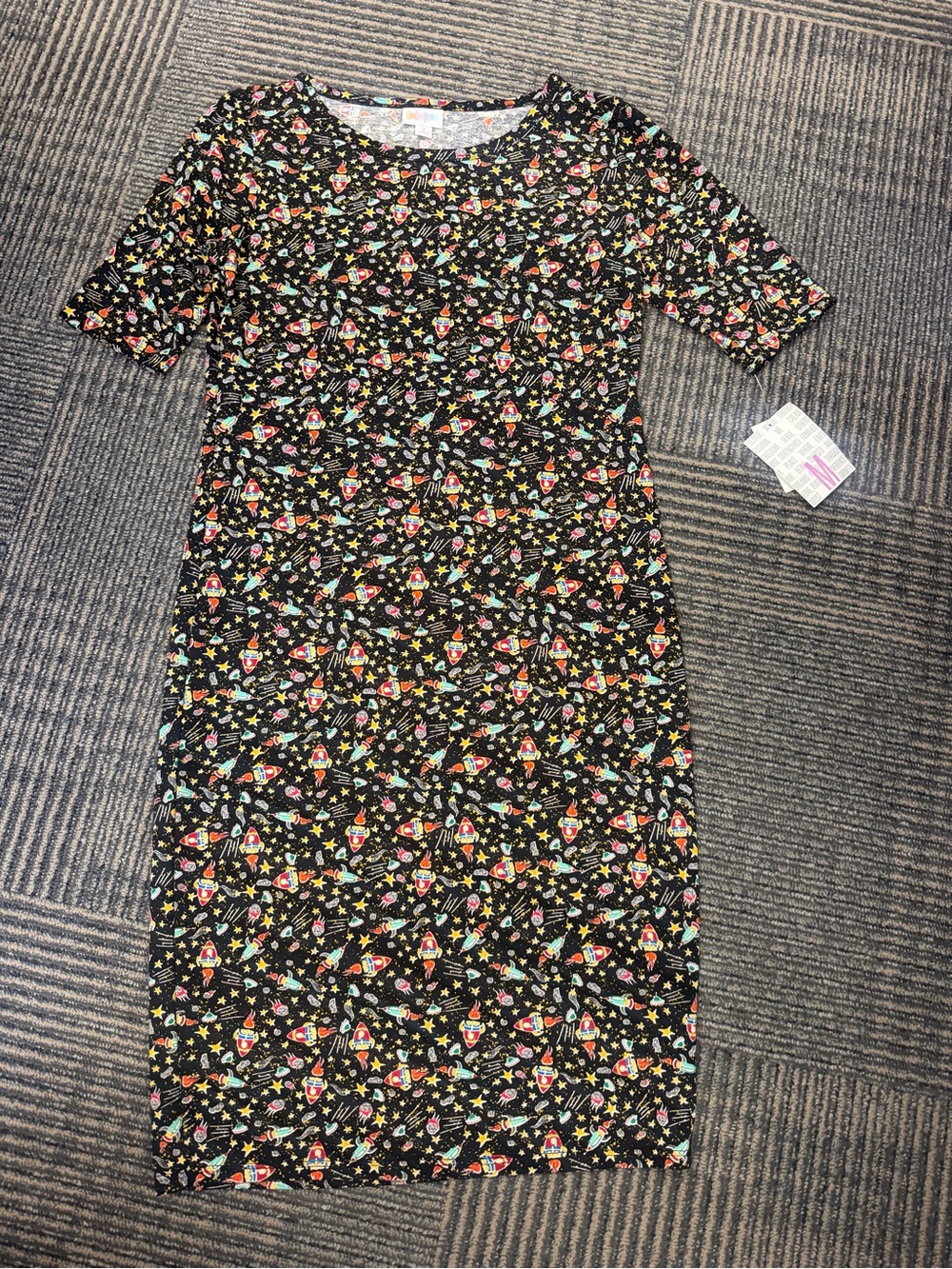 NWT LuLaRoe Julia Black Midi Dress Rocket Space Print Sz Medium - Picture 2 of 4
